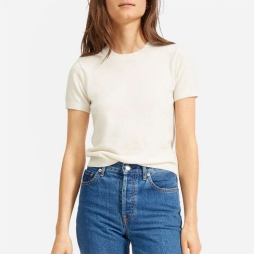 Everlane Women's Cream Crew Neck Sweater